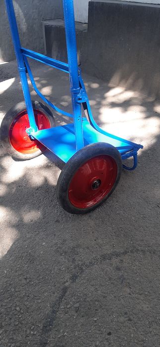 Продам хорошую тележку
