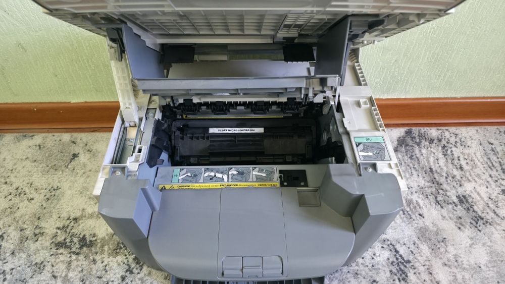 Продам 3в1 принтер Canon MF4010