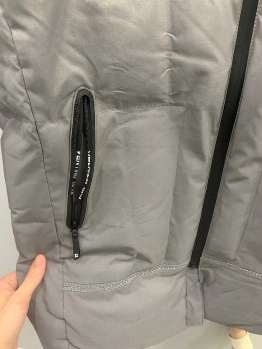 Продам осеннюю куртку