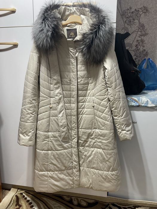 Пуховик продается