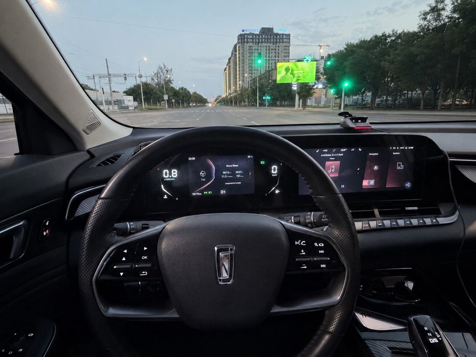 Продается легковой авто FAW Bestune T55