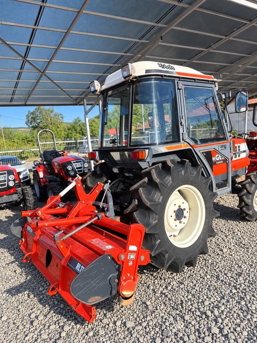 Tractor Japonez Kubota GL 33 Grander  4x4