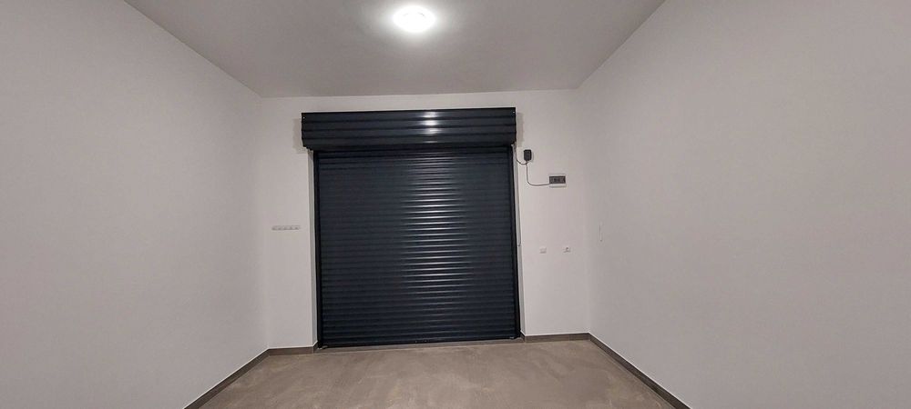 Дава се под наем Гараж / Паркомясто в Асеновград - 26 кв.м за 102 € - Снимка #1