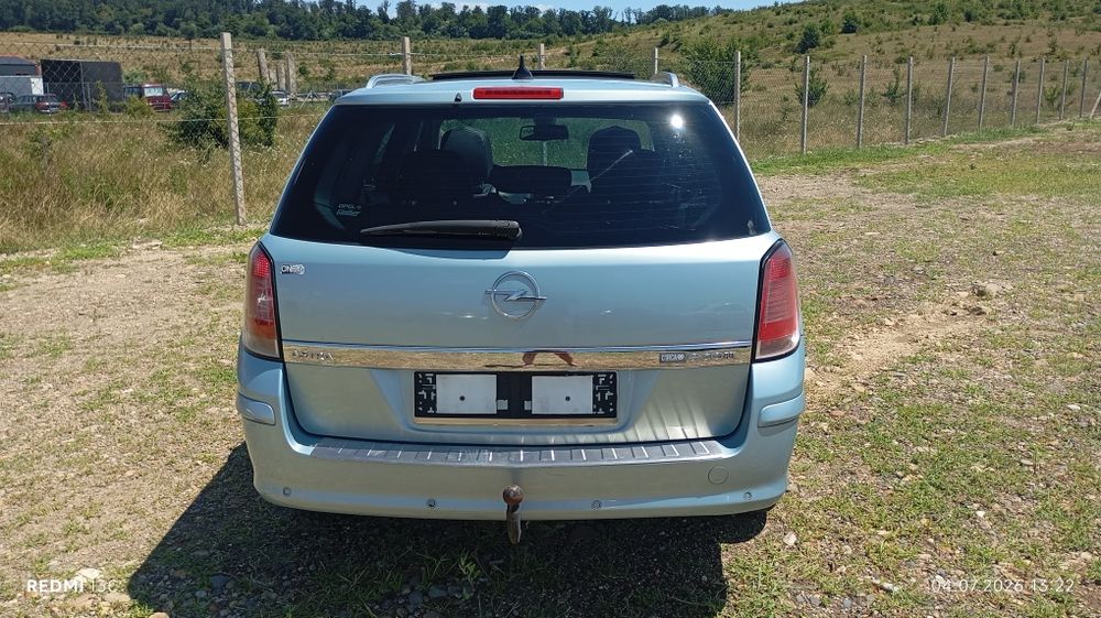Opel Astra 1.7 CDTI 2010 Full