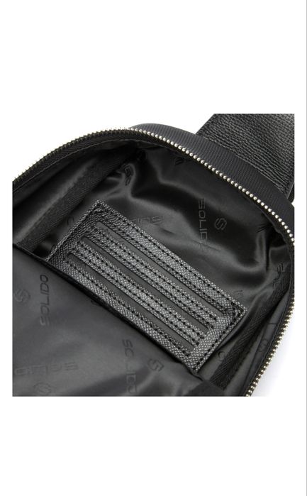 Продам мужскую сумочку(через плечо)