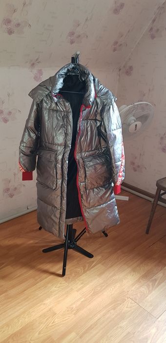 Пуховик зимний новый
