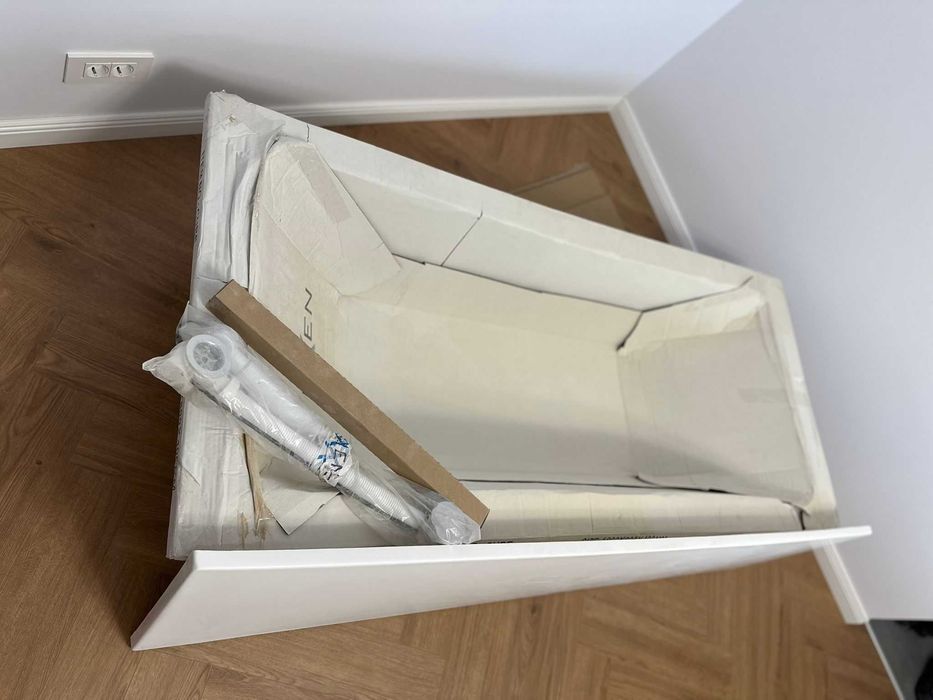 Cada baie 180x80 alba cu masca frontala si set scurgere