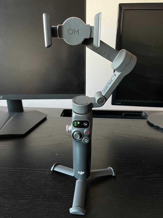 DJI Osmo Mobile 7 (OM7) – Gimbal Stabilizator pentru Telefon