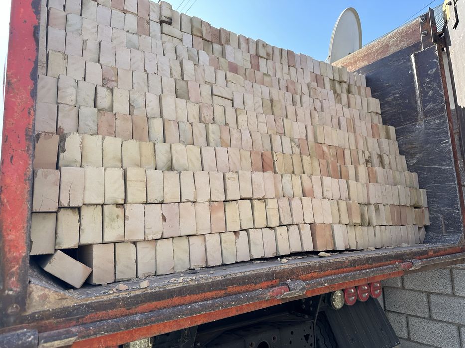 Кирпич женный с даставкой