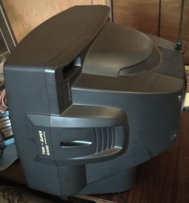 Телевизор Samsung СК-503EZBR, 52 см диагональ