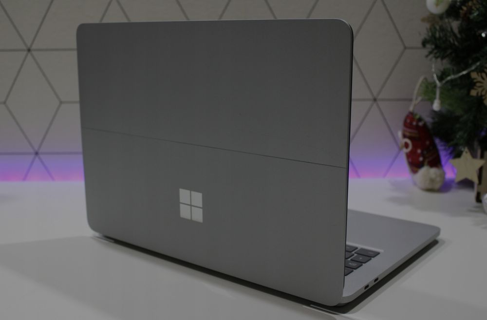 Microsoft Surface Laptop Studio i7 11h 32GB RAM 1TB SSD