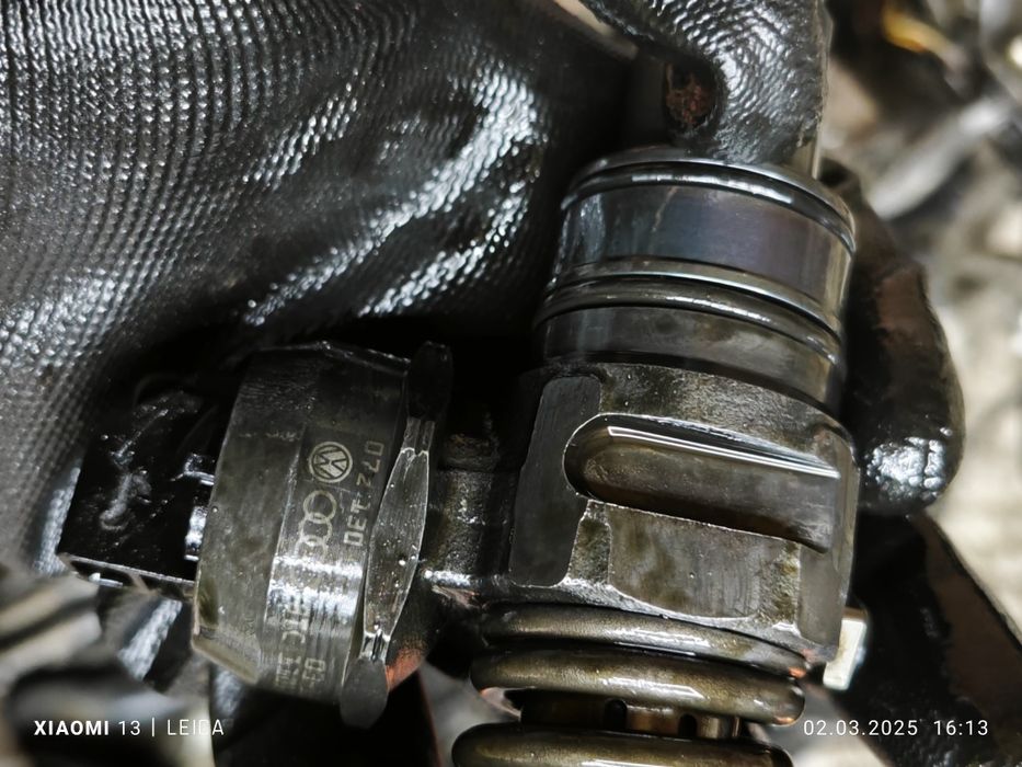 Инжекторни дюзи 2.5 174,131 VW