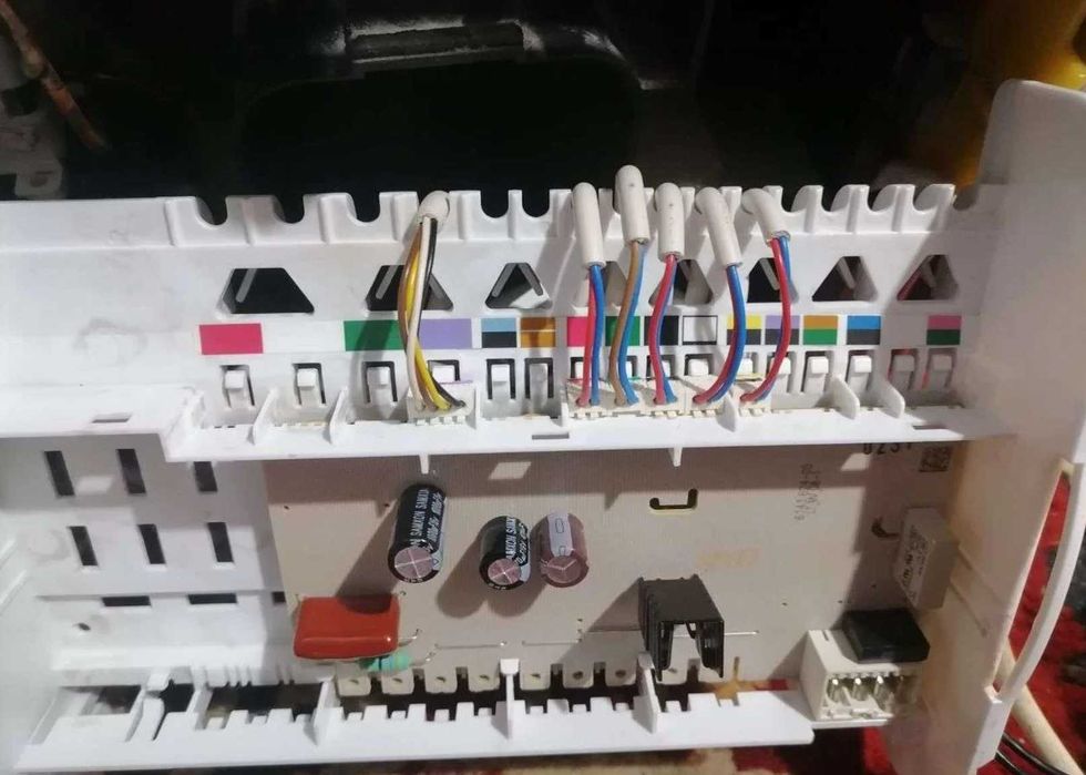 Ремонт холодильников Ремонт морозильных камер