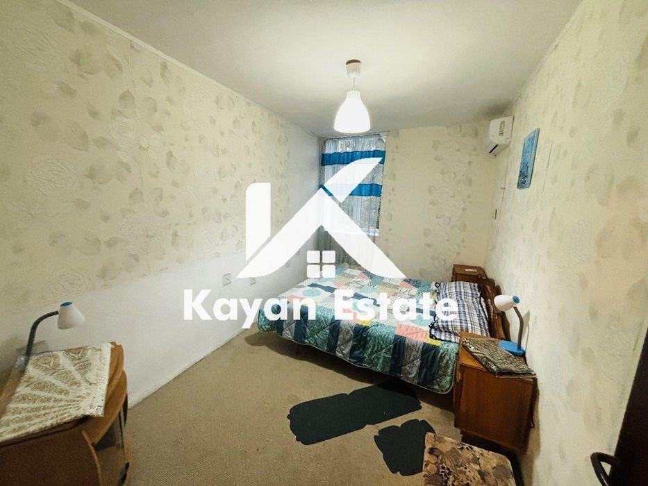 Дава се под наем Тристаен апартамент в Бургас, Център - 120 кв.м за 375 € - Снимка #6