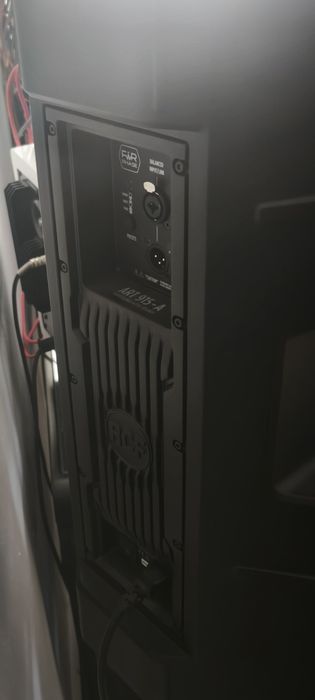 RCF ART 915-A (Чифт / 2 бр.) – Като нови! 2100W