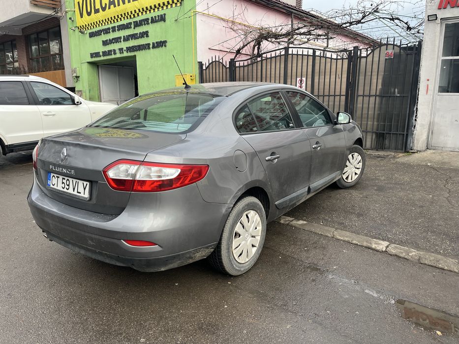 Renault fluence 2012
