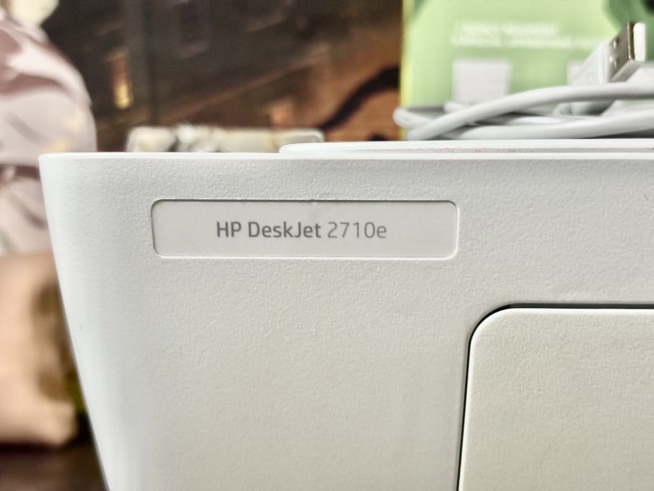 Imprimantă HP DeskJet 2710e All-in-One