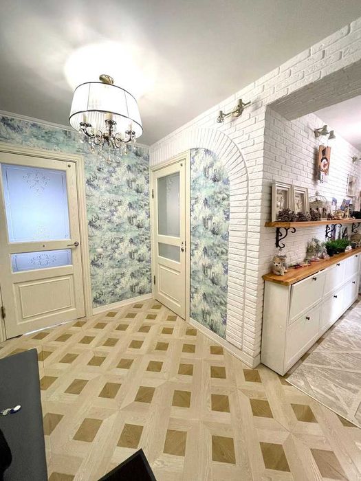 Продам квартиру 112м2