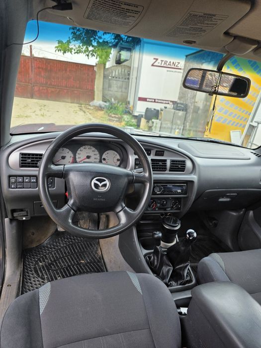 De vanzare Mazda B2500