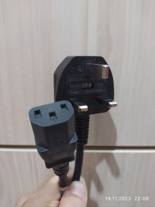 Кабель питания .