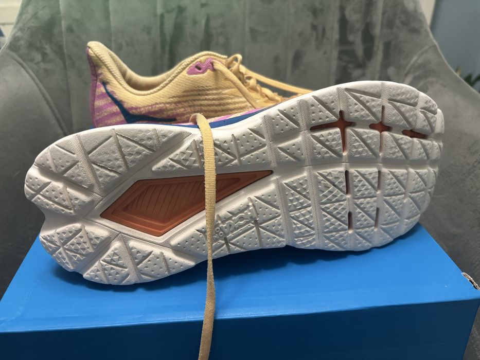Маратинки Hoka Mach 5