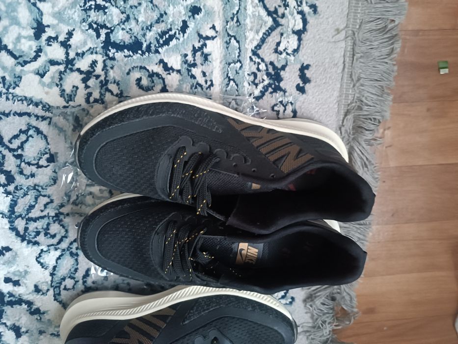 Nike крсоссовки...