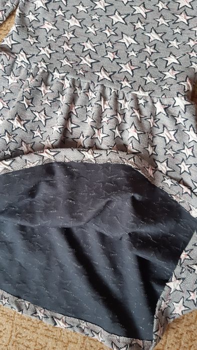 Рокля на звездички