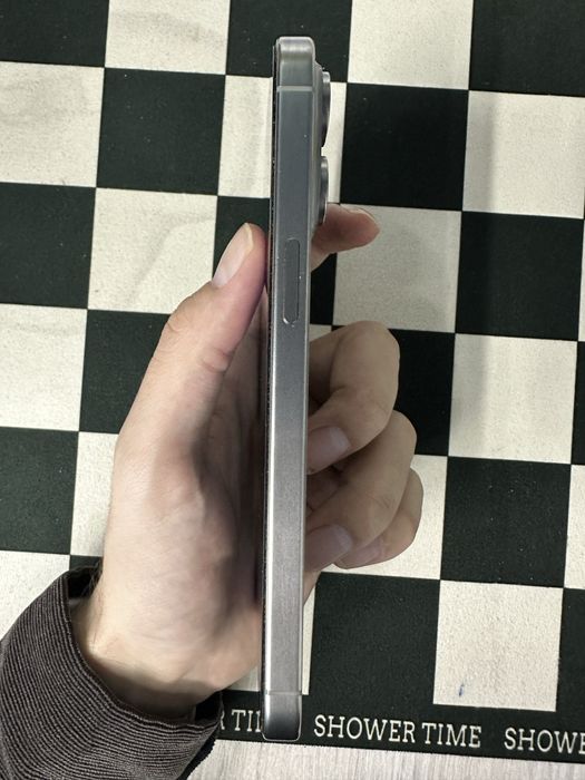 Iphone 15 Pro Max | 88% | 433 | Dokument karobka bor