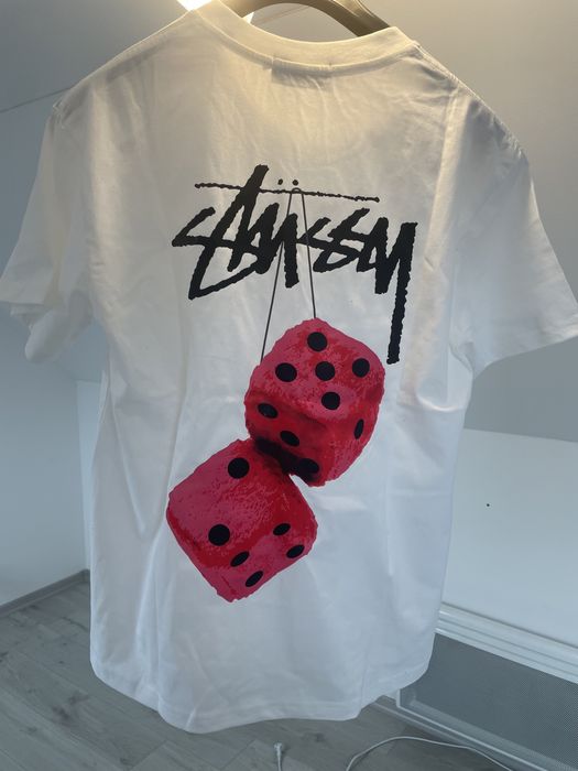 Tricou Stussy cu eticheta