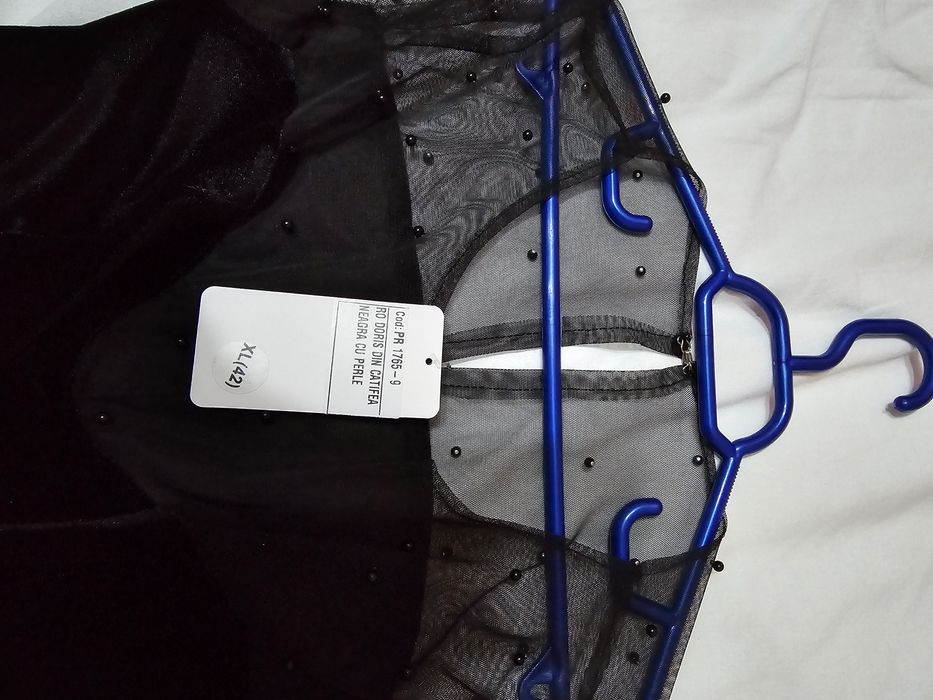 Rochie Doris din catifea cu perle