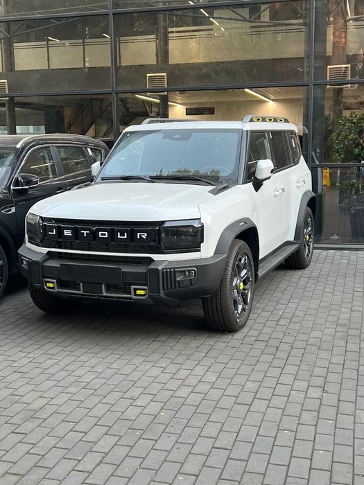 Продам шины R20 255/55/20 лето