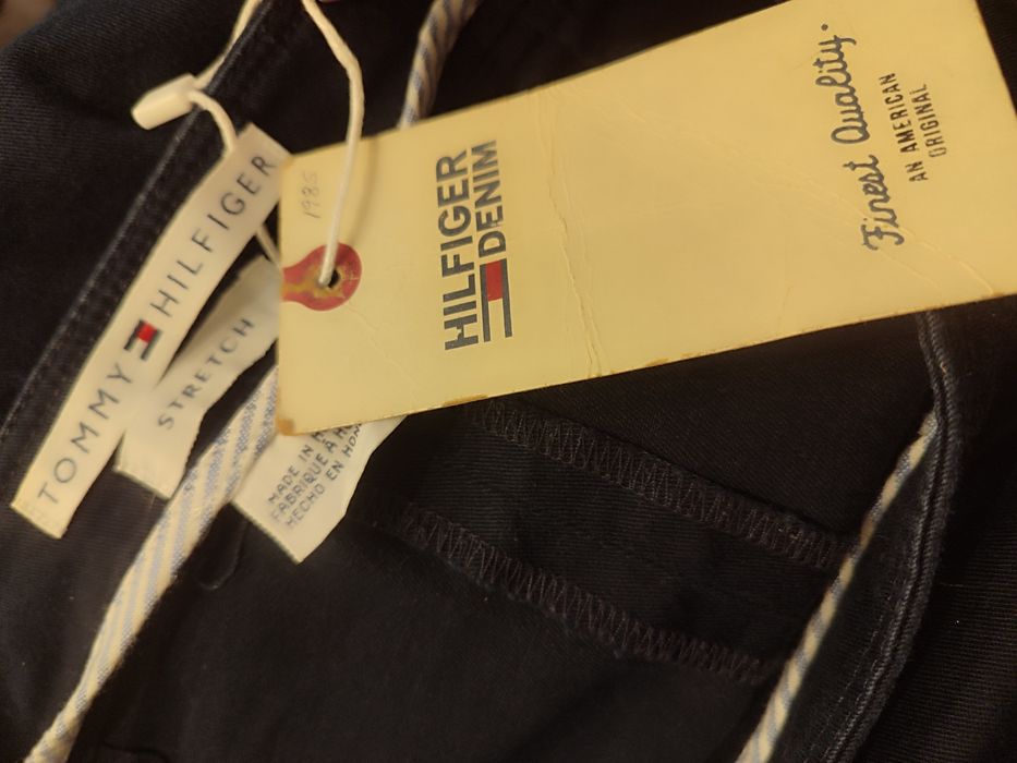 Tommy Hilfiger нова с етикет/Топ предложение
