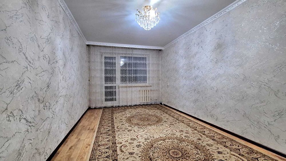 просторная 5 комн. кв. 82 кв.м. 16 мкр  Майкудук. Наличный расчет))