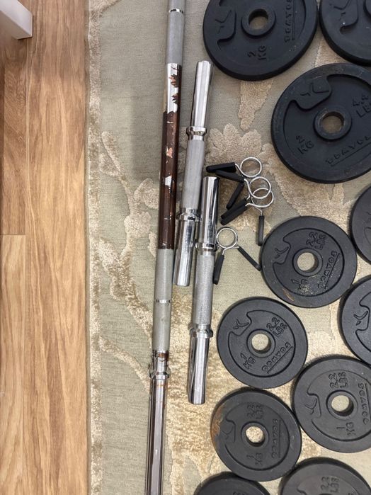 Set 3 gantere și 12 discuri Domyos