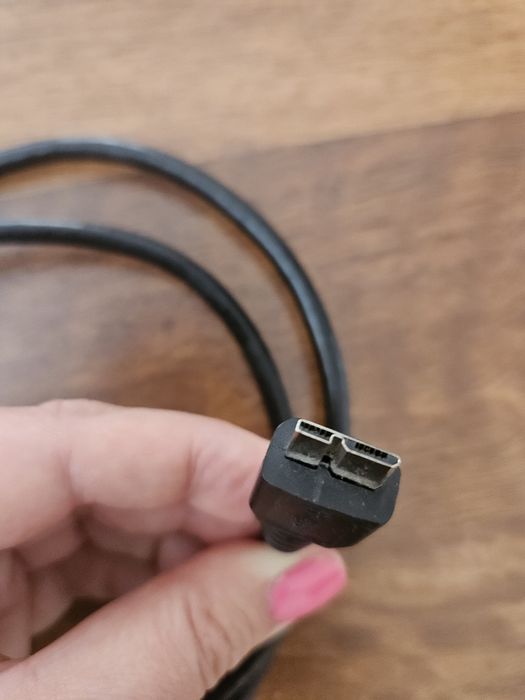 Кабели за телефони GSM различни видове и захранване USB type A Iphone