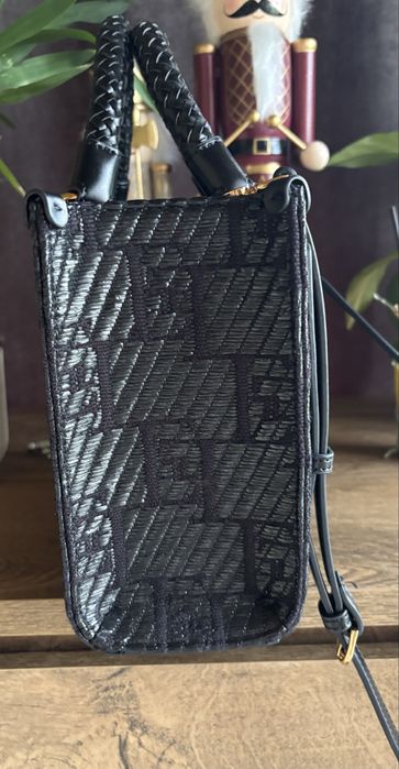 Черна чанта Elisabetta Franchi