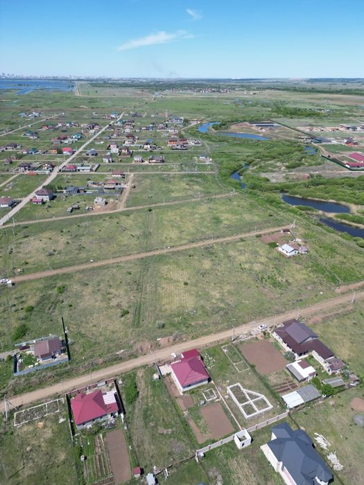 Участки возле реки в 6 микрорайоне