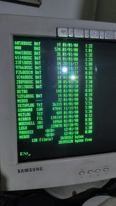 Ретро компьютер AMD 386DX 1994 года