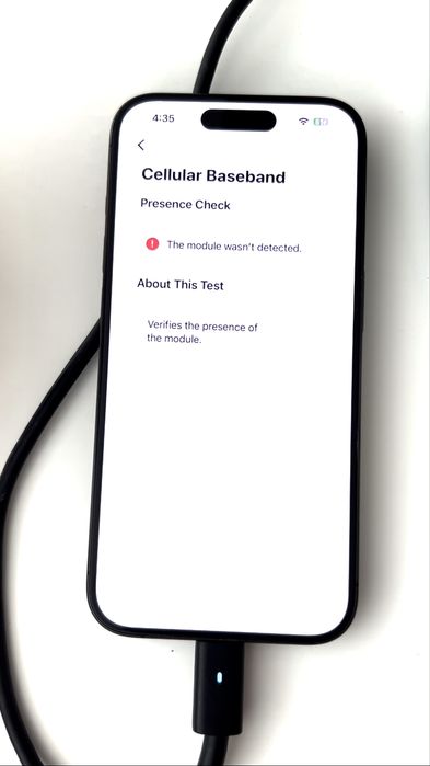 iPhone 15 Pro с проблеми с Celluar Baseband & eSIM