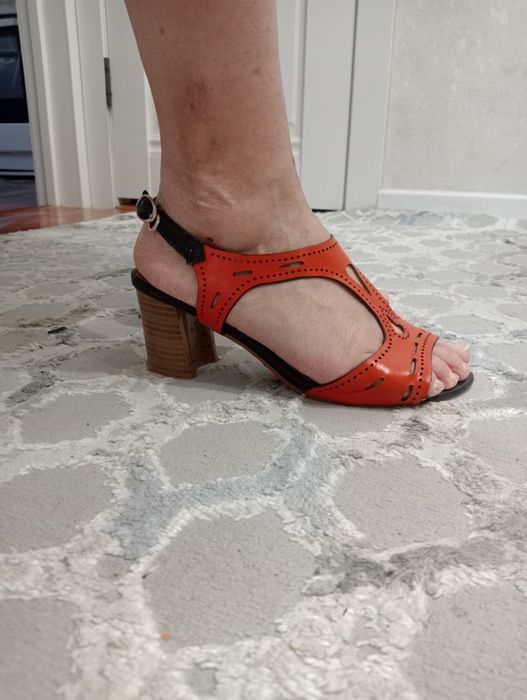 Продаю туфли басаножки