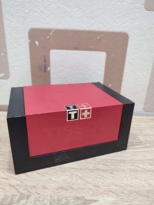 Часы Tissot v8 б/у