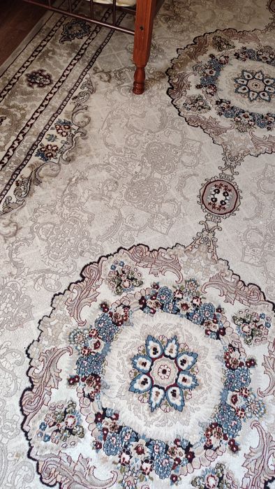 Продам новый ковёр 2,5×5