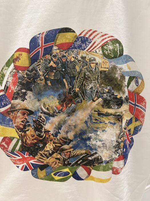 Футболка pieceinwar