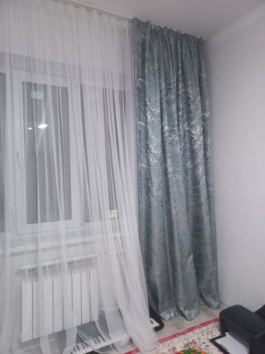 Продам шторы для гостиной