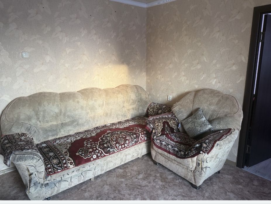 Бесплатно диван 2 кресла