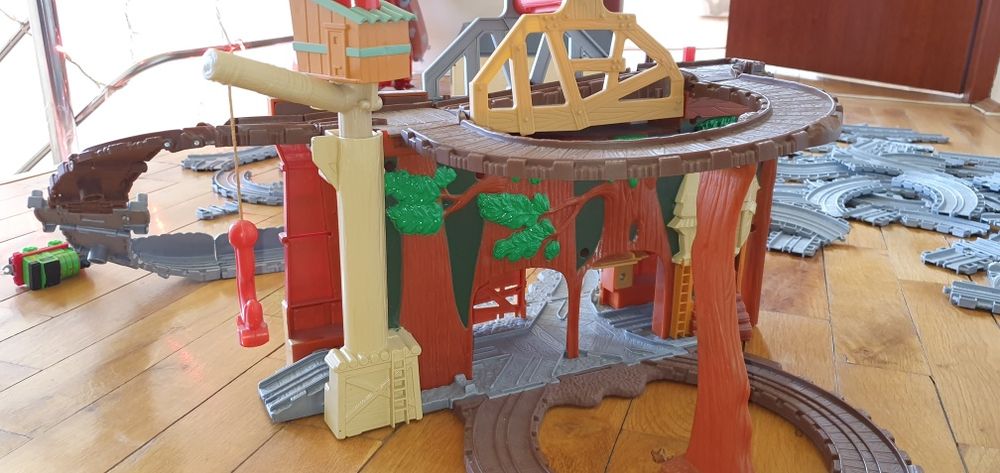 Traseu trenulețe Thomas and friends