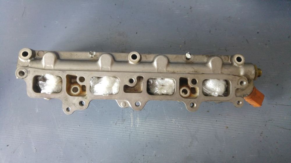 rampa injectoare 1.4 tsi cax vw golf 6 audi a3 8p seat leon toledo altea vw passat b6  2007-2011 gk284ahb