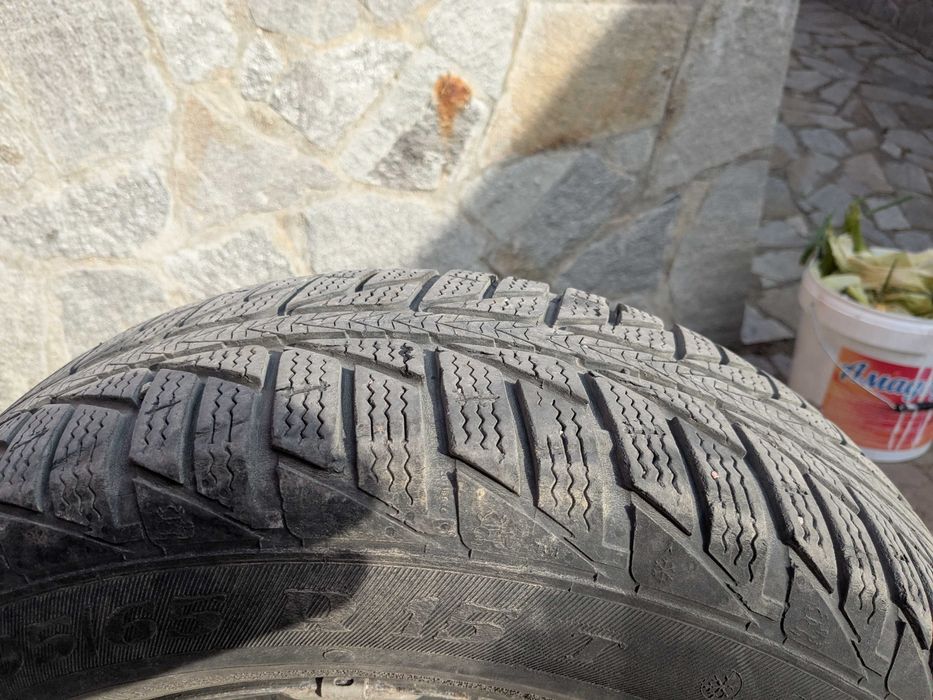 Зимни гуми,,Викинг" 195/65R 15 с метални джанти