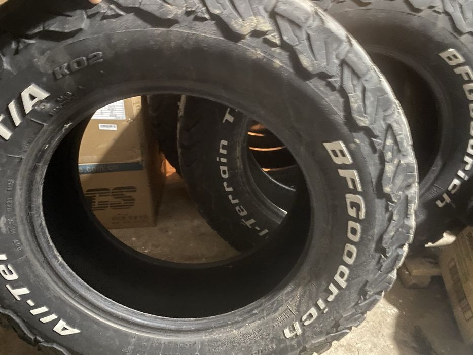 Резина гудрич комплект