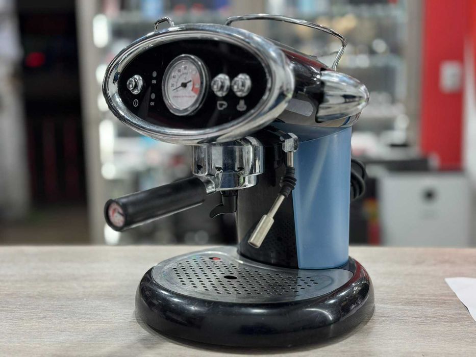 Кафе Машина - Francis